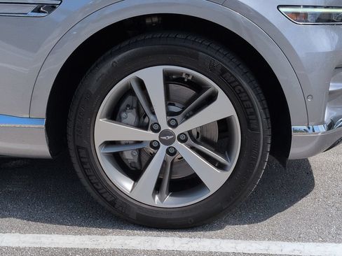 Used 2023 Genesis GV80 3.5T AWD/4WD image 11