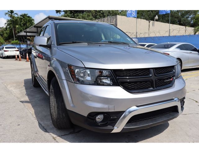 Used 2017 Dodge Journey Crossroad FWD image 11