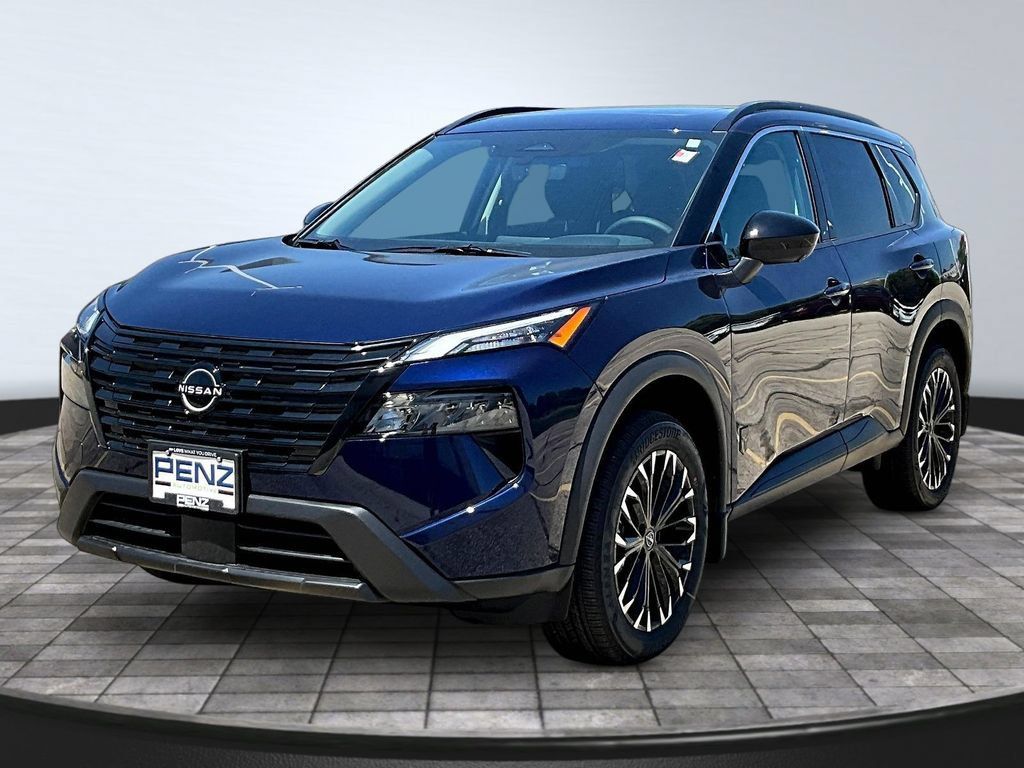 Used 2026 Nissan Rogue Dark Armor AWD/4WD image 1