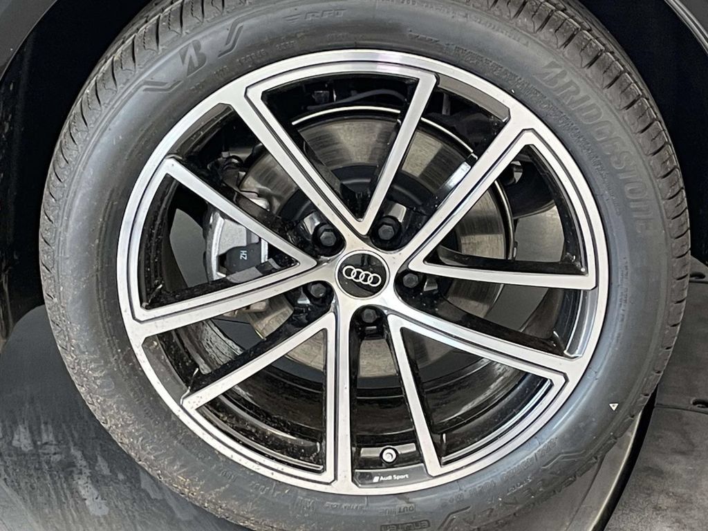 New 2026 Audi Q5 Prestige AWD/4WD image 12