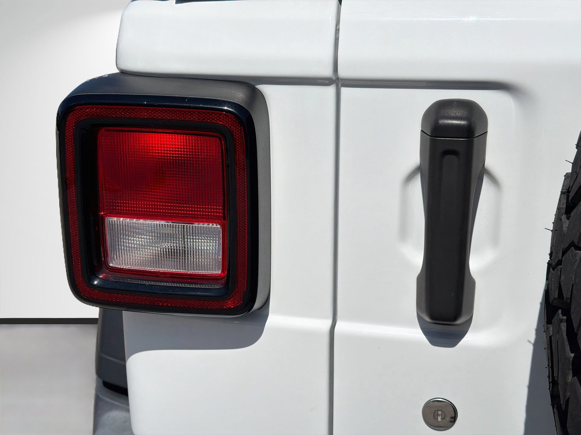 Used 2022 Jeep Wrangler Unlimited Sport AWD/4WD image 10