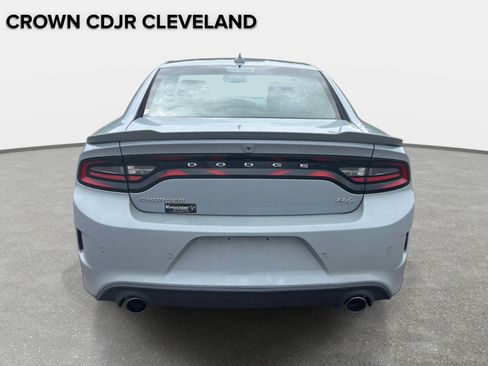 Used 2022 Dodge Charger R/T w/ Plus Group RWD image 4