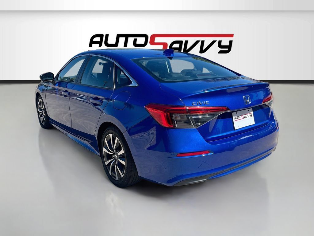 Used 2024 Honda Civic EX image 5
