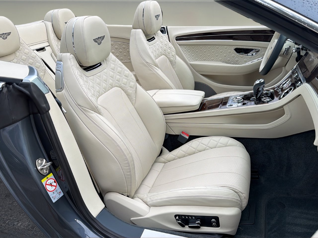Certified 2022 Bentley Continental GT AWD/4WD image 20