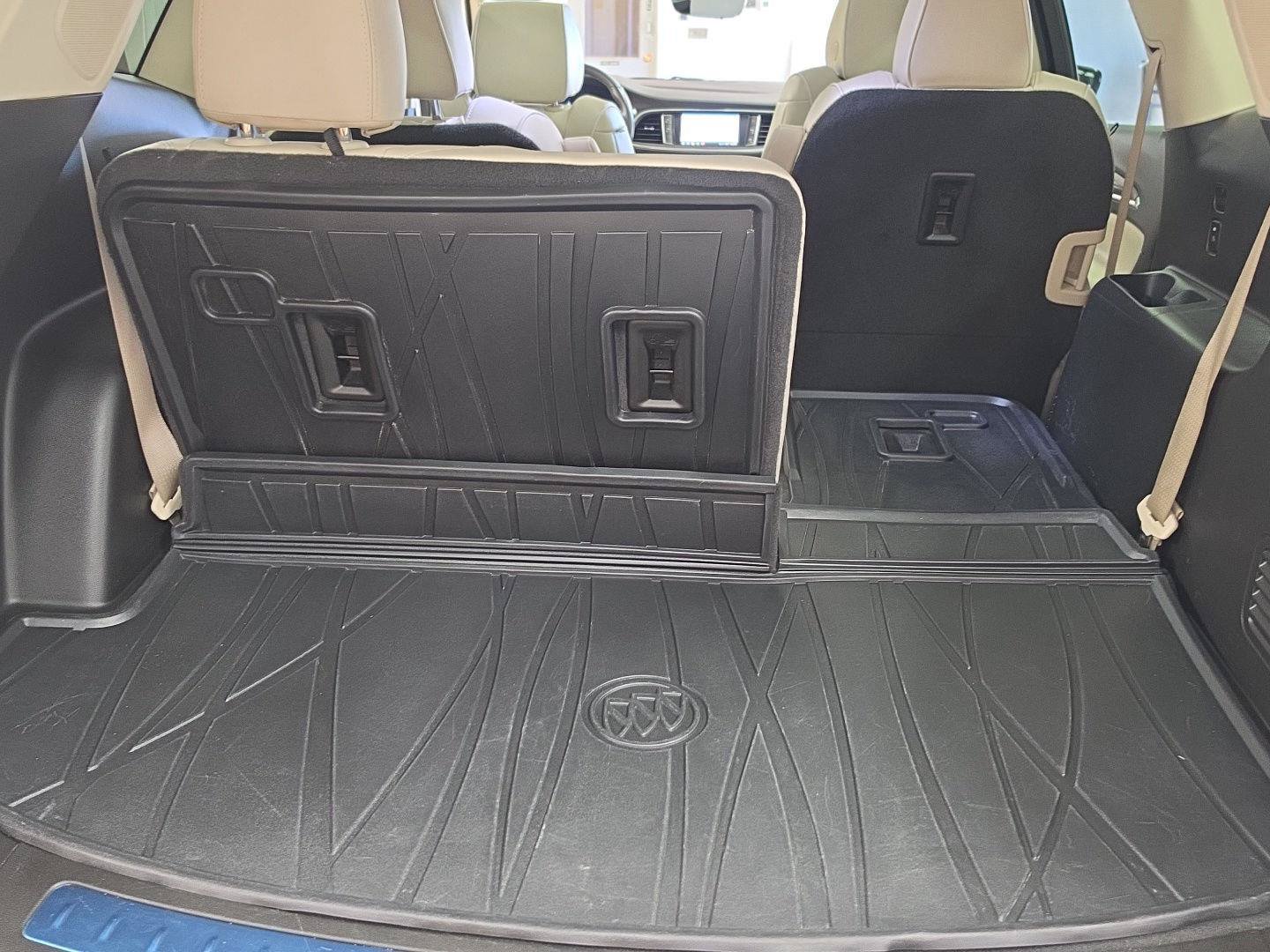 Used 2023 Buick Enclave Avenir w/ LPO, Floor Liner Package AWD/4WD image 10