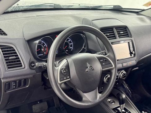 Used 2021 Mitsubishi Outlander Sport ES AWD/4WD image 34