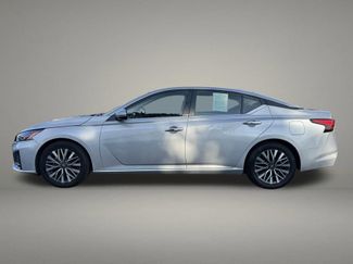 Used 2023 Nissan Altima 2.5 SV video 2