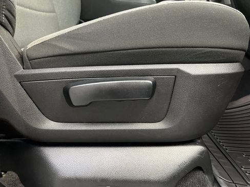 Used 2024 RAM 1500 Classic SLT RWD image 28