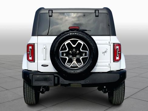 Used 2024 Ford Bronco Outer Banks image 4