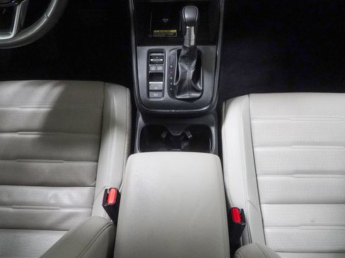 Used 2024 Honda CR-V EX-L image 32
