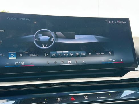 New 2026 BMW 530i xDrive w/ Premium Package AWD/4WD image 42