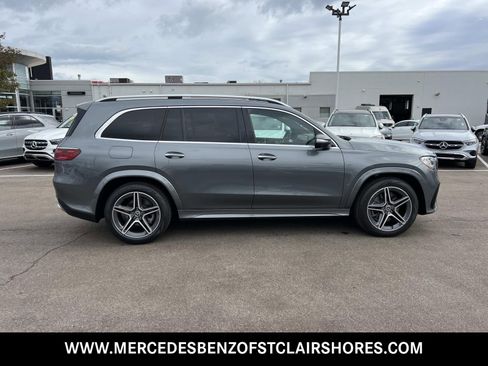 New 2025 Mercedes-Benz GLS 450 4MATIC image 7