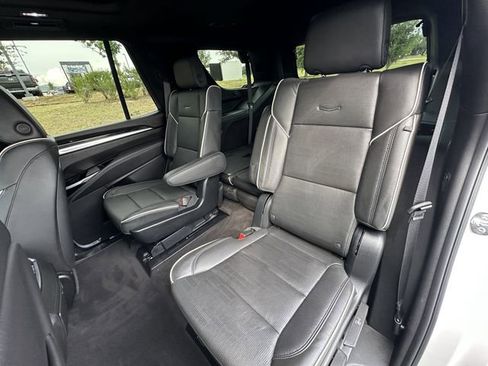 Used 2025 Cadillac Escalade Sport w/ Touring Package AWD/4WD image 13