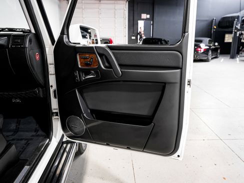 Used 2014 Mercedes-Benz G 550 image 23