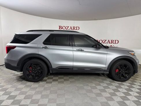 Used 2023 Ford Explorer ST w/ Equipment Group 401A AWD/4WD image 9