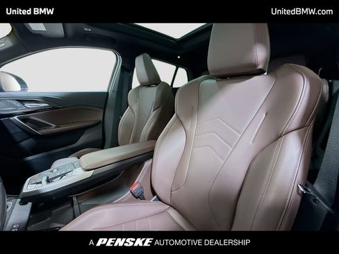 Used 2025 BMW X2 xDrive28i AWD/4WD image 5