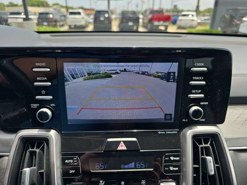Used 2021 Kia Sorento S w/ Panoramic Sunroof Package AWD/4WD image 24