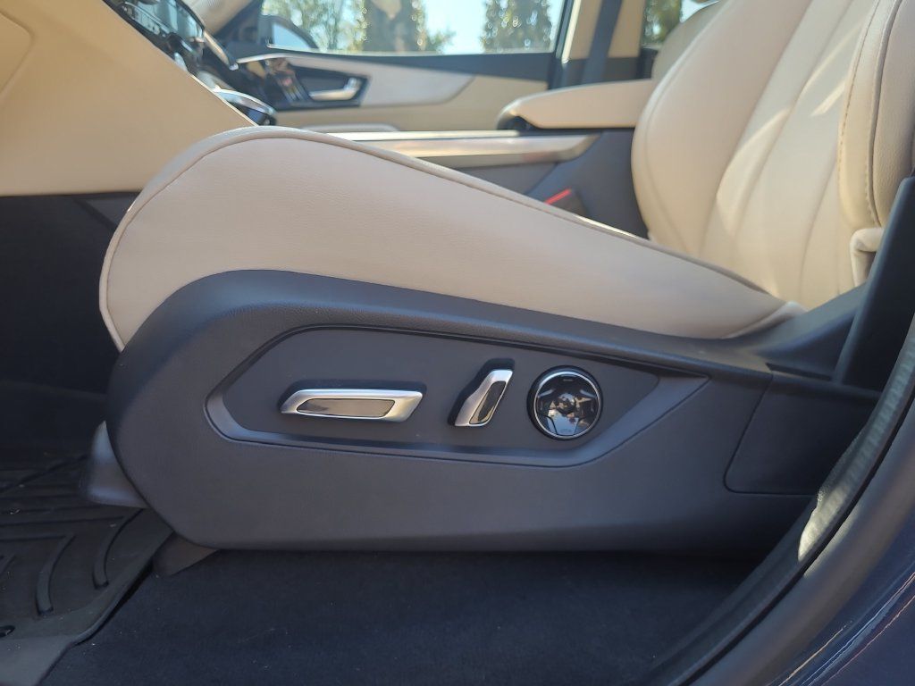 Certified 2025 Acura MDX FWD image 25