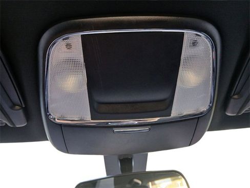 Used 2023 Dodge Charger SXT image 35