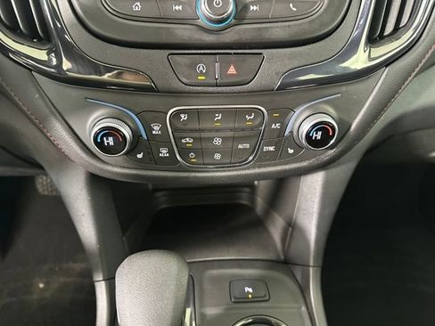 Used 2023 Chevrolet Equinox RS image 23