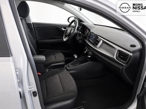 Used 2020 Kia Rio S FWD image 11