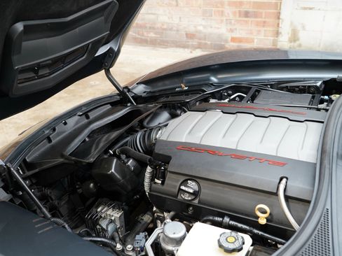 Used 2014 Chevrolet Corvette Stingray Coupe w/ 3LT Preferred Equipment Group image 29