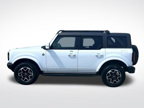 Used 2022 Ford Bronco Outer Banks AWD/4WD image 9