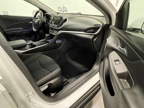 Used 2018 Chevrolet Volt LT image 24