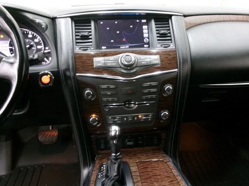 Used 2018 Nissan Armada SL w/ Premium Package image 36