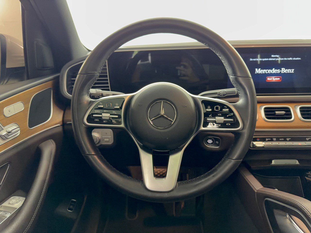 Used 2022 Mercedes-Benz GLE 350 image 10