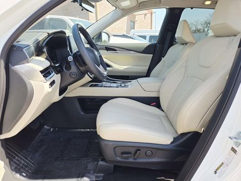 Used 2025 INFINITI QX60 Luxe w/ Vision Package AWD/4WD image 12