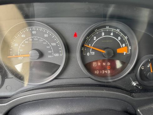 Used 2014 Jeep Patriot Sport FWD image 15