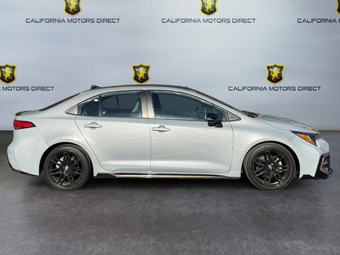 Used 2022 Toyota Corolla XSE image 6