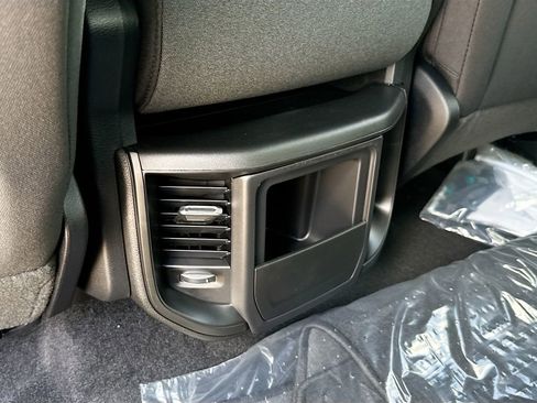 New 2026 RAM 1500 Express image 27