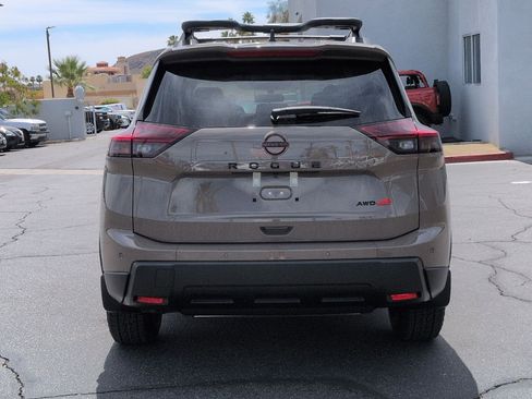 New 2026 Nissan Rogue SV AWD/4WD image 4