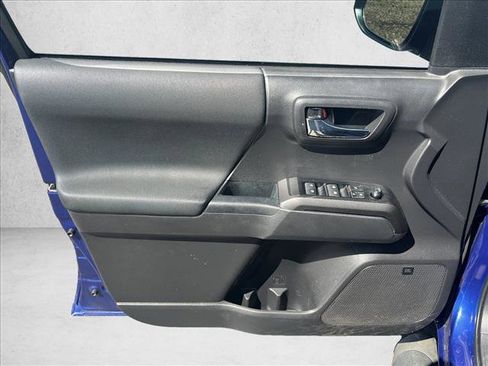 Used 2023 Toyota Tacoma TRD Sport w/ TRD Premium Sport Package image 11