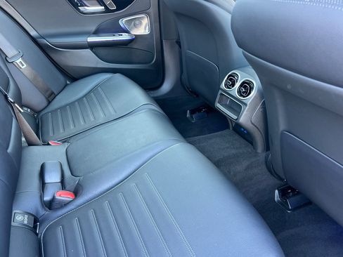 Used 2023 Mercedes-Benz C 43 AMG 4MATIC Sedan image 31