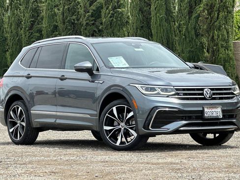 Certified 2023 Volkswagen Tiguan SEL R-Line AWD/4WD image 2