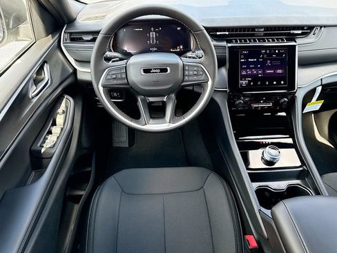 New 2026 Jeep Grand Cherokee Laredo X RWD image 16