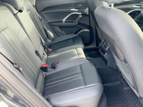 Certified 2025 Audi Q5 Premium Plus w/ Premium Plus image 28