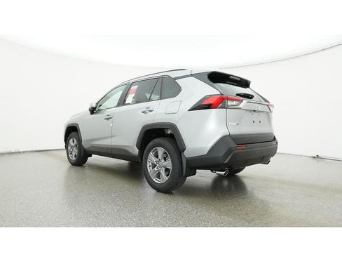 New 2025 Toyota RAV4 XLE image 21