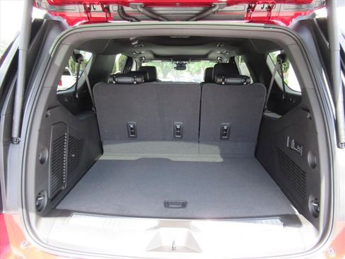 New 2026 GMC Yukon XL AT4 AWD/4WD image 35