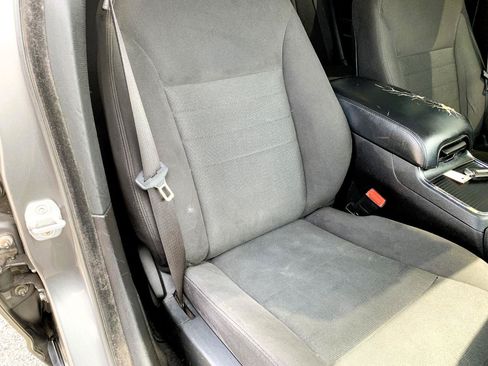 Used 2012 Dodge Charger SE RWD image 36