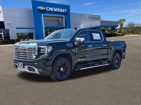 Used 2025 GMC Sierra 1500 Denali AWD/4WD image 34