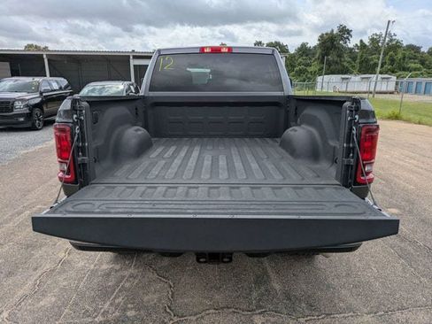 Used 2025 RAM 2500 Big Horn AWD/4WD image 13