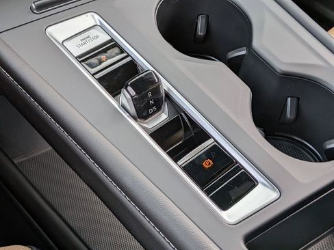 New 2026 Volkswagen Atlas Cross Sport SE AWD/4WD image 15