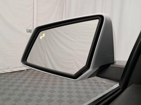 Used 2017 GMC Acadia Limited SLT image 14