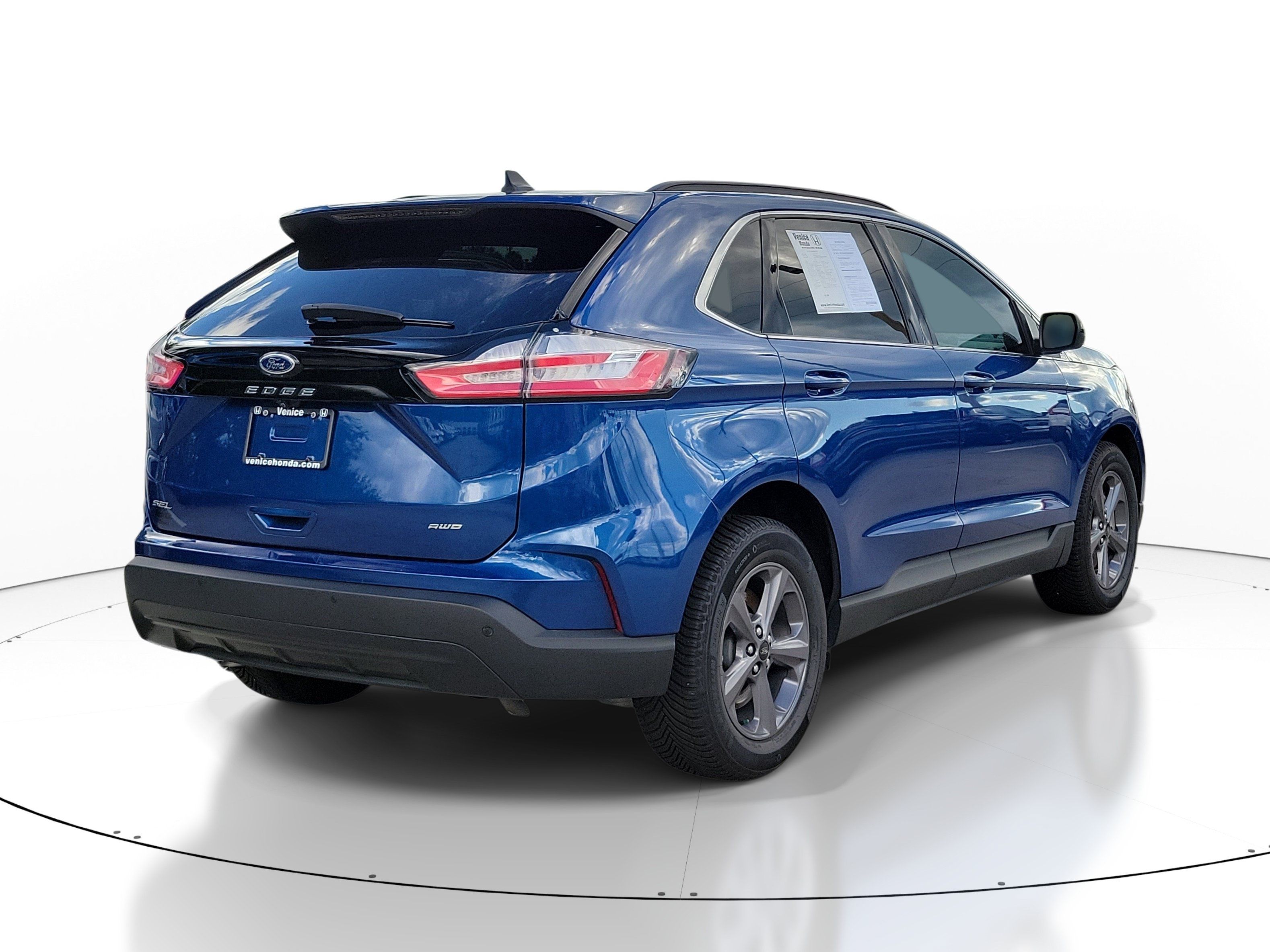 Used 2022 Ford Edge SEL w/ Sport Appearance Package AWD/4WD image 6