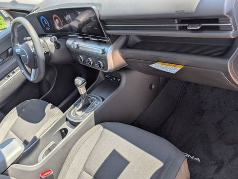 New 2026 Hyundai Kona SE FWD image 24