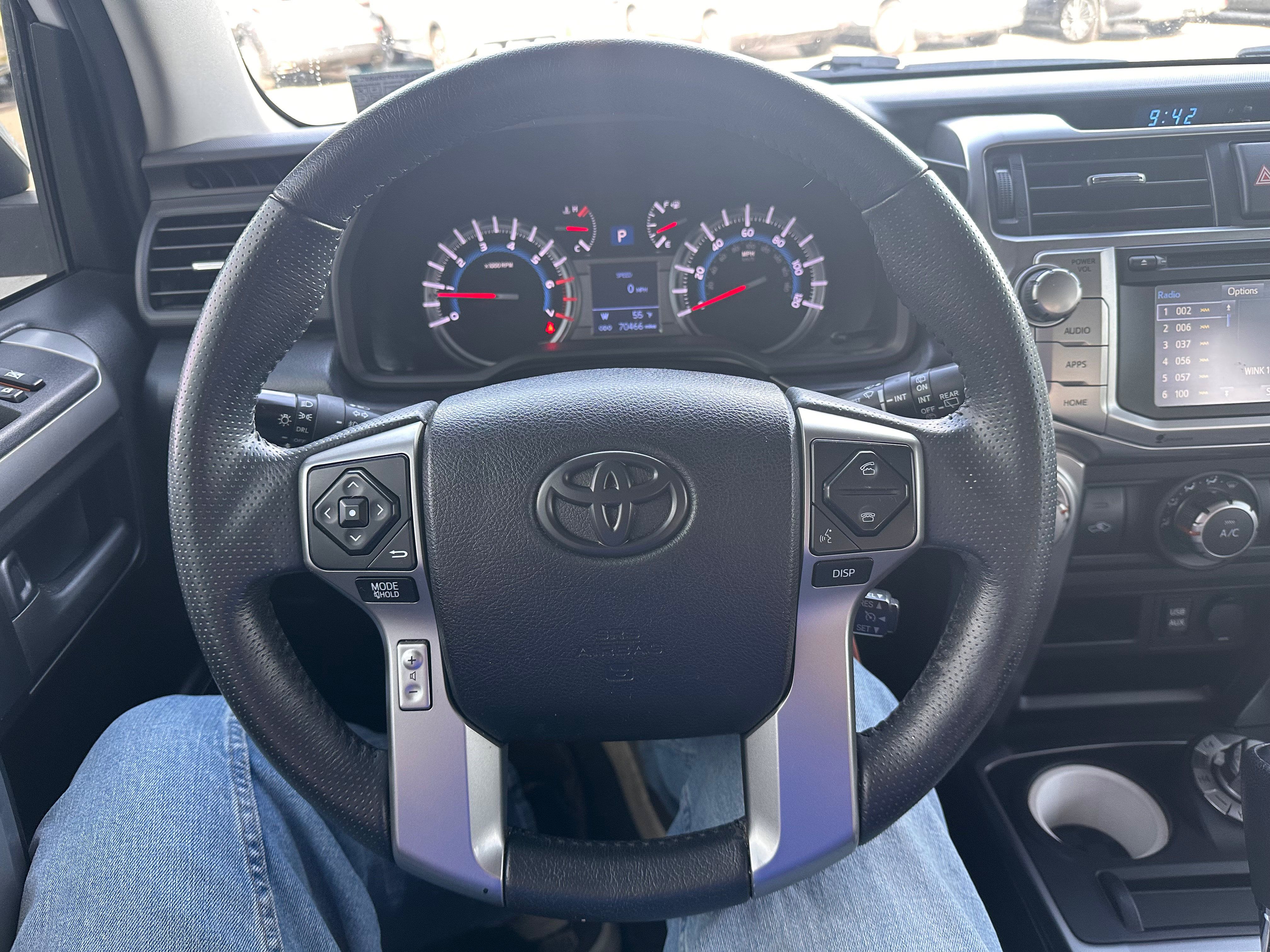 Used 2018 Toyota 4Runner SR5 Premium AWD/4WD image 19